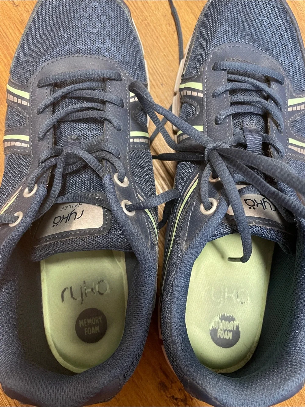 Ryka breathable navy