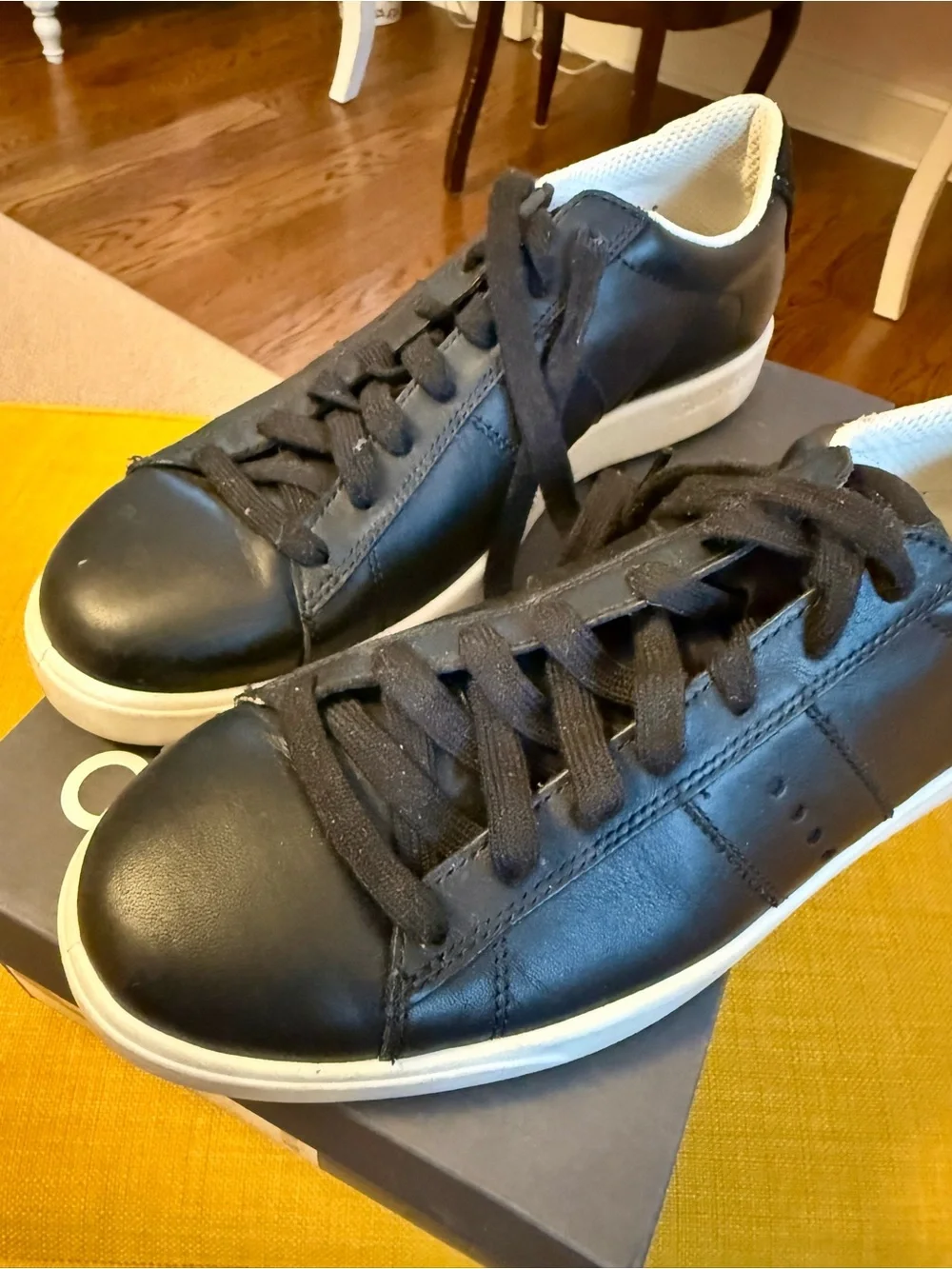 Ecco *worn only