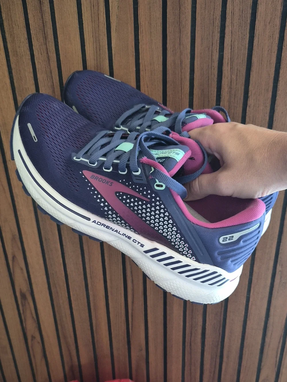 Brooks adrenaline gts