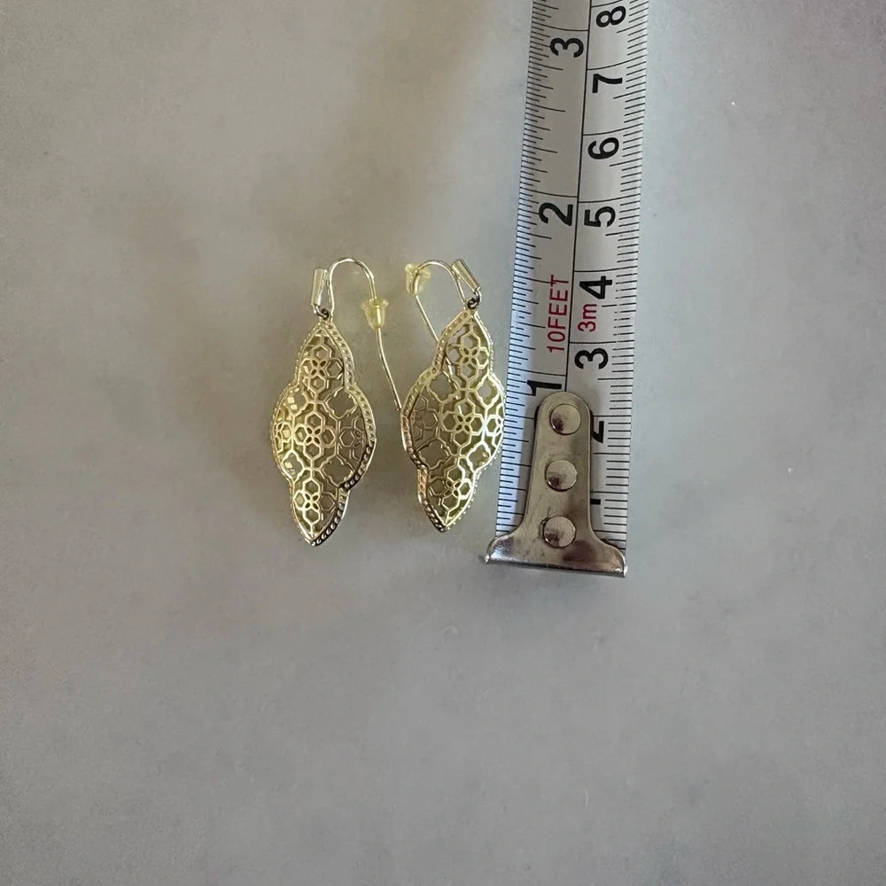 Kendra Scott delicate gold
