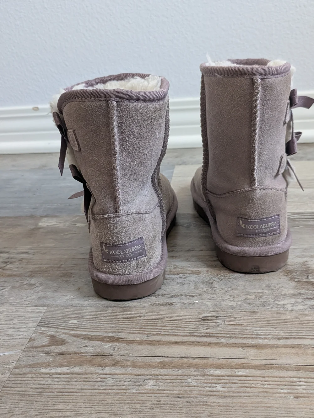 Koolaburra short winter