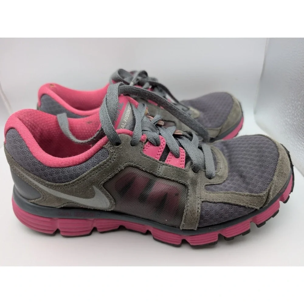 Nike‎ Women's Dual Fusion ST2 454240-006 Gray Running Shoes Sneakers Size 7.5