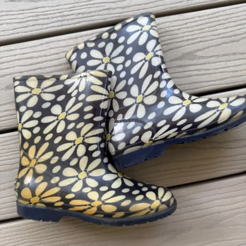 Gymboree Rain and Mud Boots for Kids - Size 2
