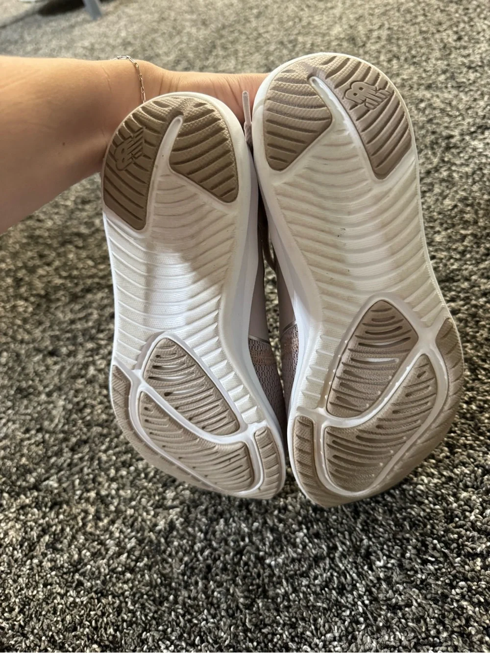 New Balance breathable knit