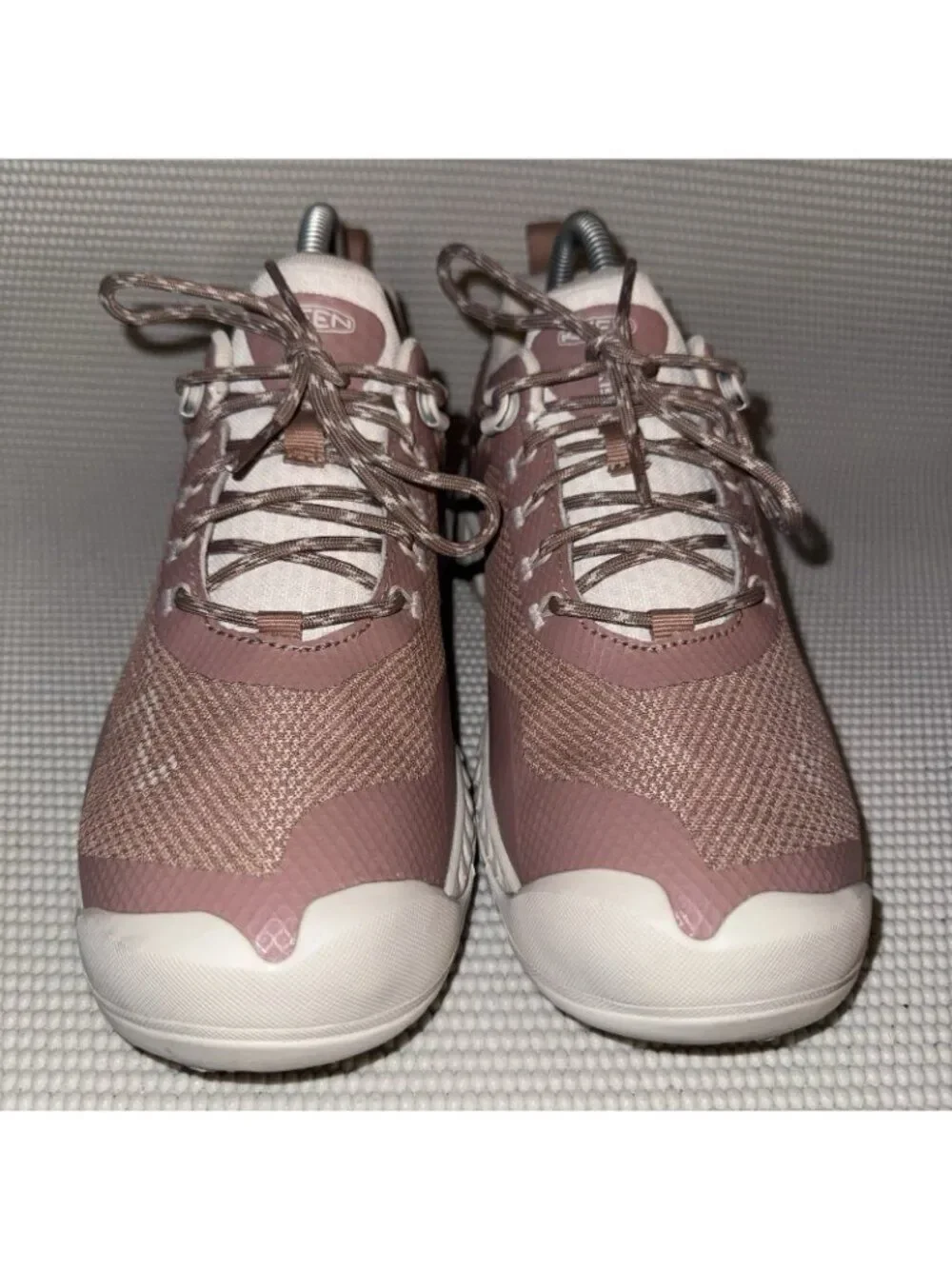 Keen women nxis