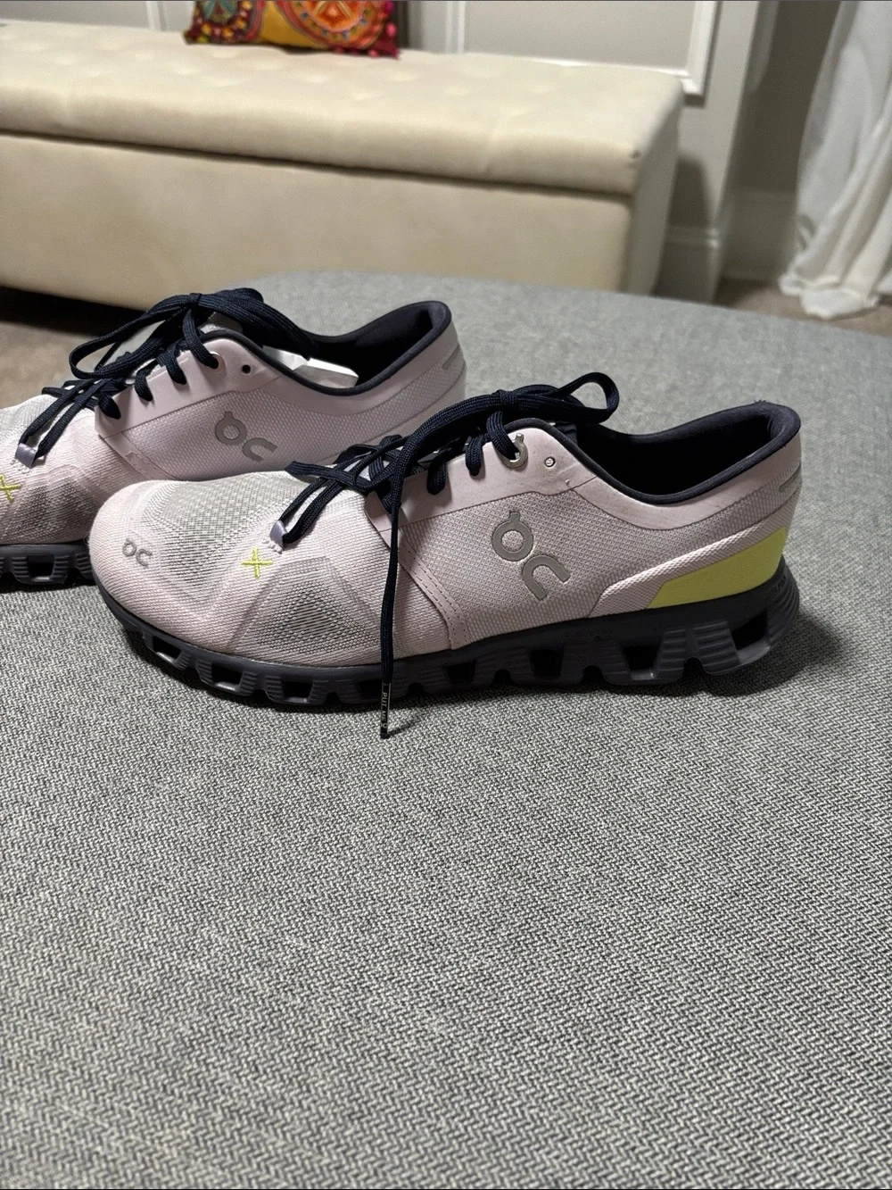 On Clouds pre loved