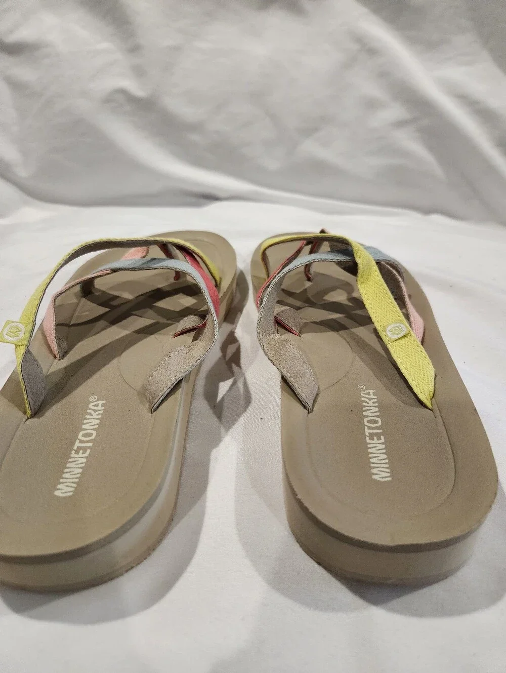 Minnetonka hanna casual