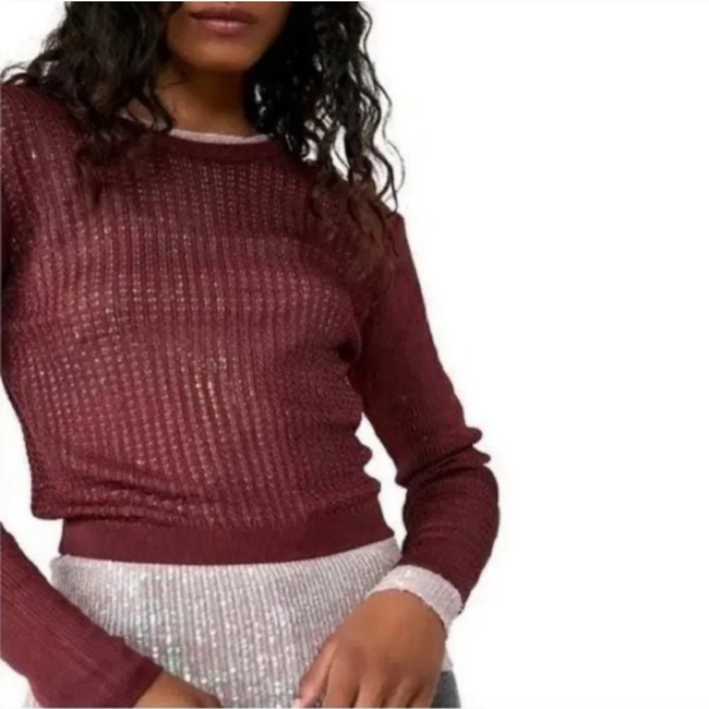 FREE PEOPLE H20 crew pullover in raw garnet sz Small