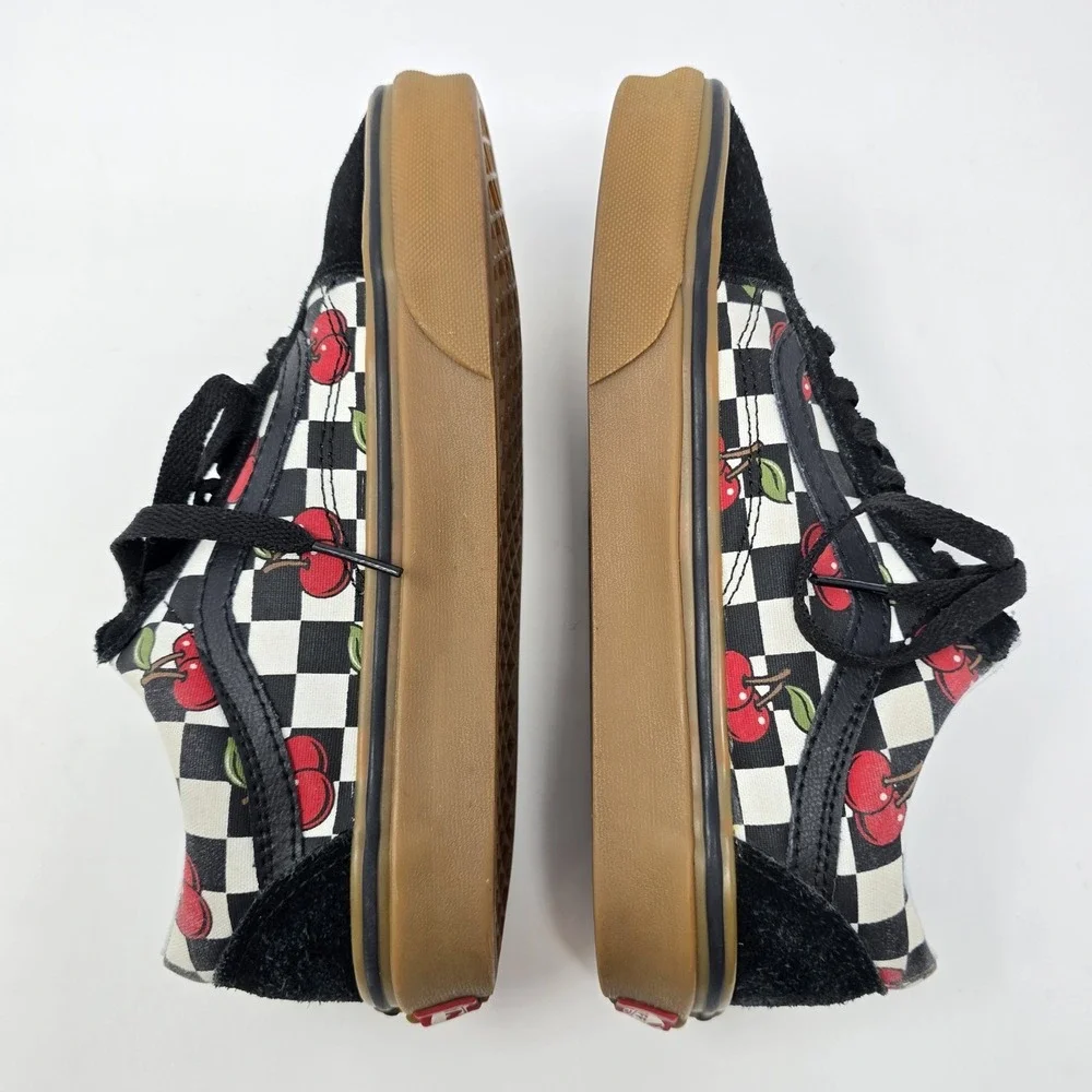 Vans Old Skool Platform Cherry Checkerboard Gum Sole Sneakers Womens 5.5 Black