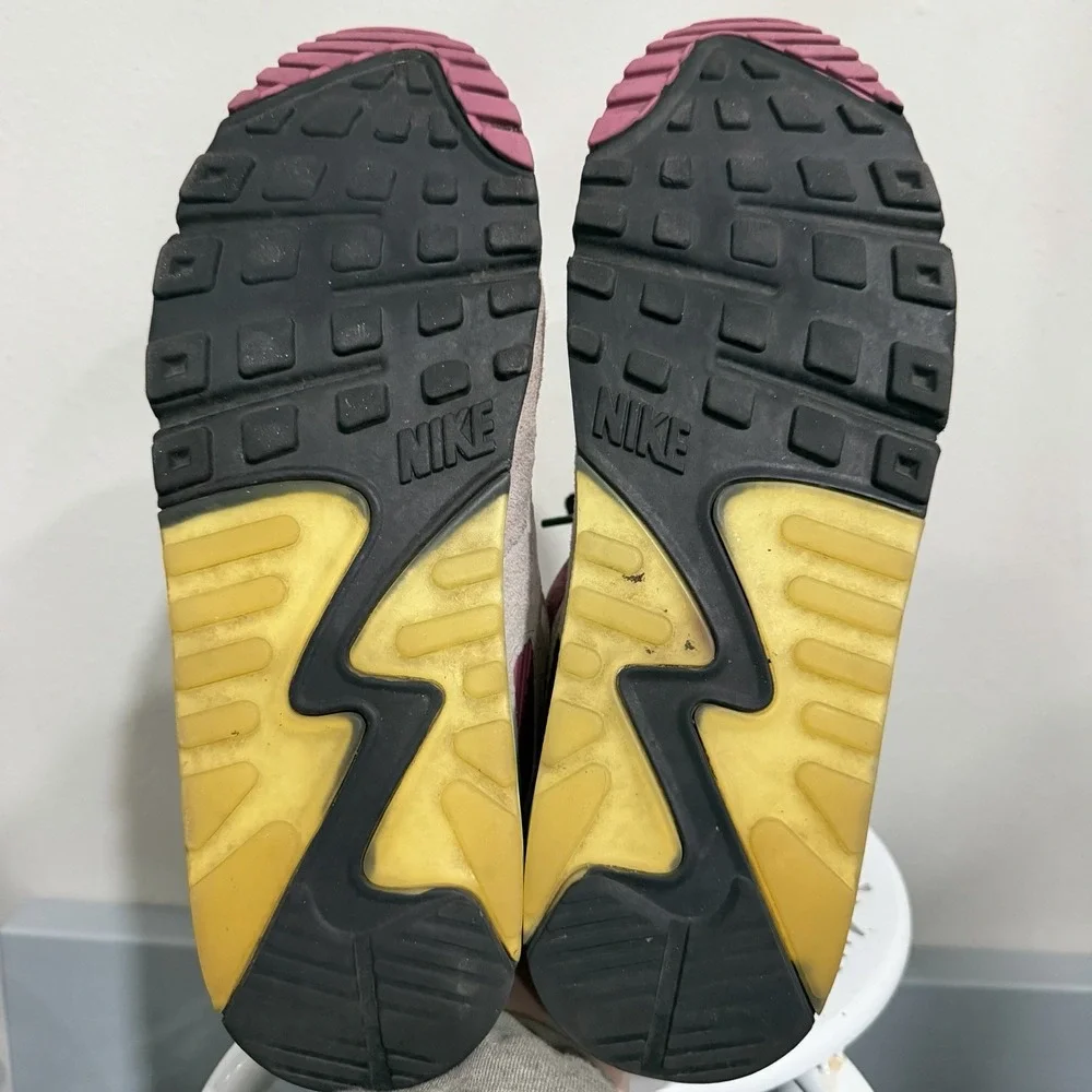 Nike good used