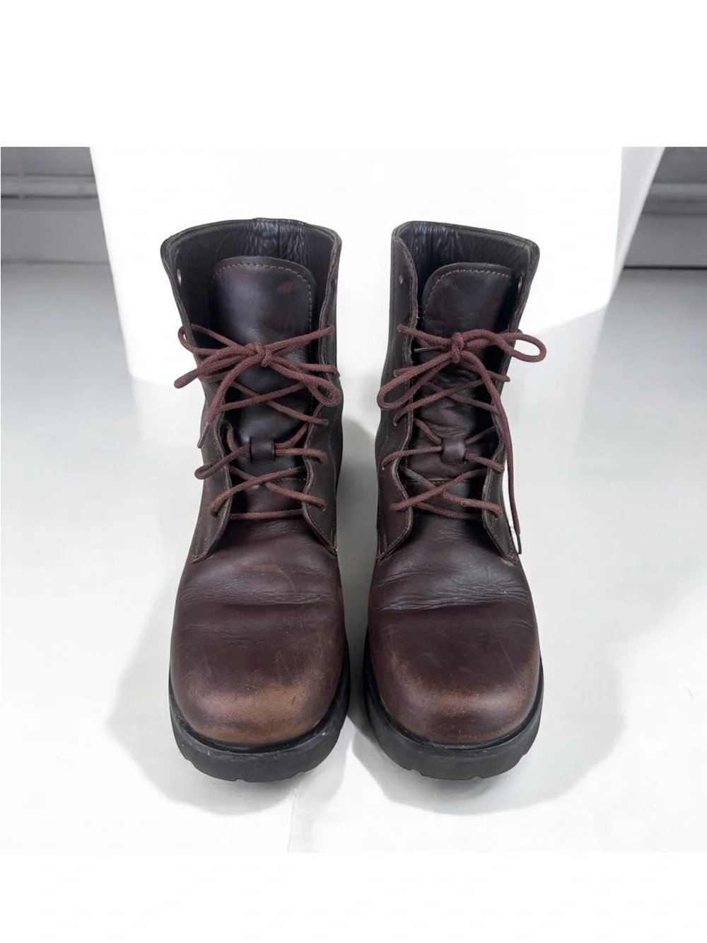 Women’s Vintage L.L. Bean Dark Brown Leather Lace-Up combat boots Y2K