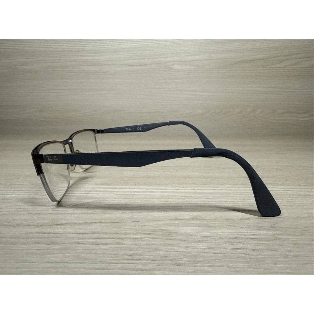 Ray-Ban used photos