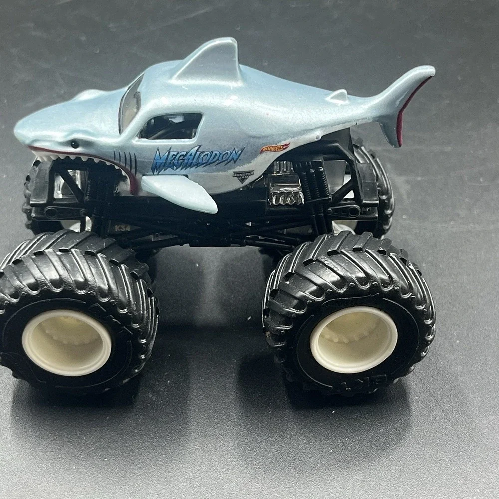 Monster Jam Megalodon Overcast Loose Truck HTF 1/64 Diecast Over‎ Cast Gray