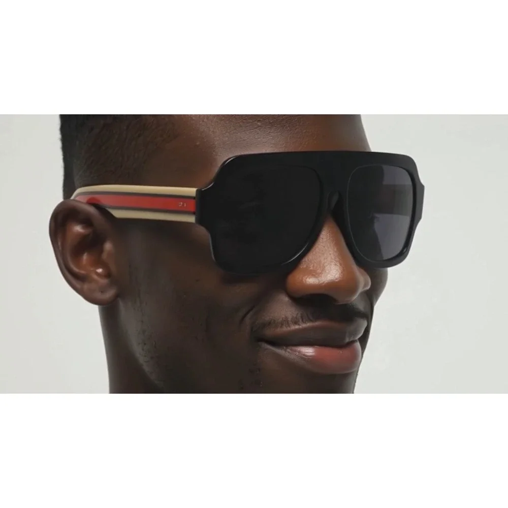 N/A stylish aviator
