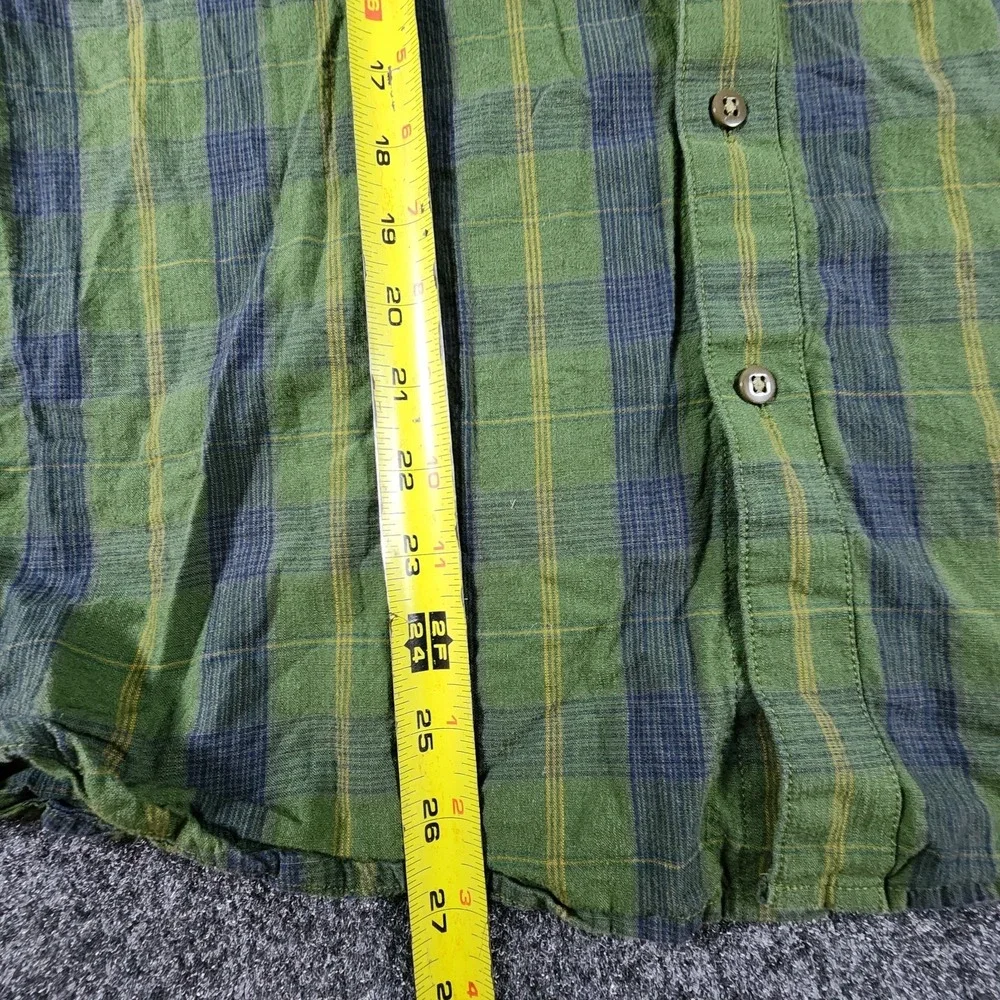 The North Face Green Baytrail Plaid Men's M Short Sleeve Button‎ Up Camp Shirt