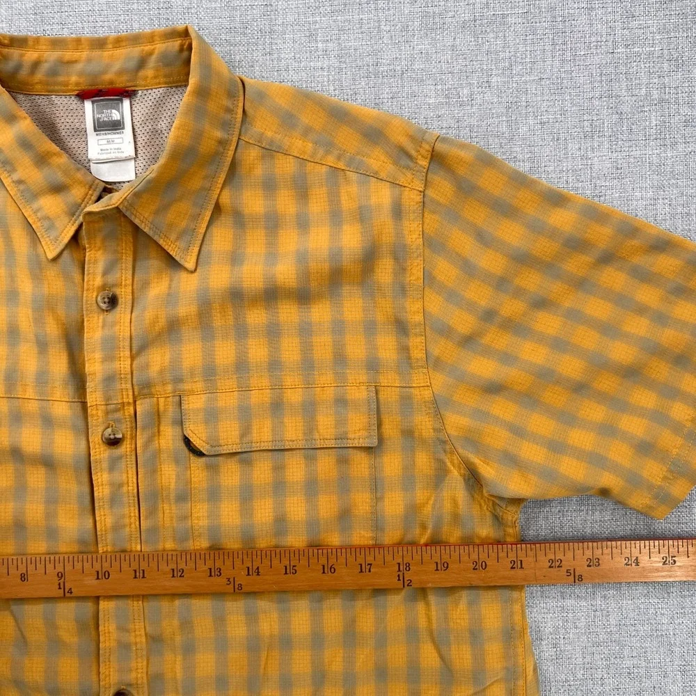 The North Face Gingham Button‎ Up Camp Shirt Men M Yellow Gray Outdoor Hiking