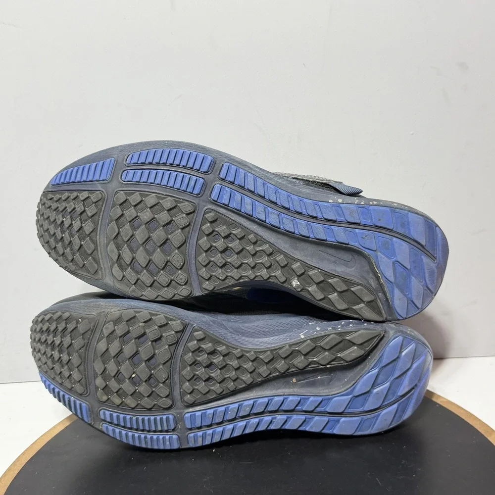Nike Shoes Mens Size 12 Black FlyEase Cushioned Running Sneakers DZ4847-001