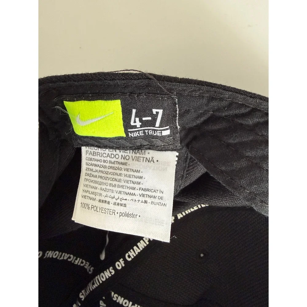 Nike kids black