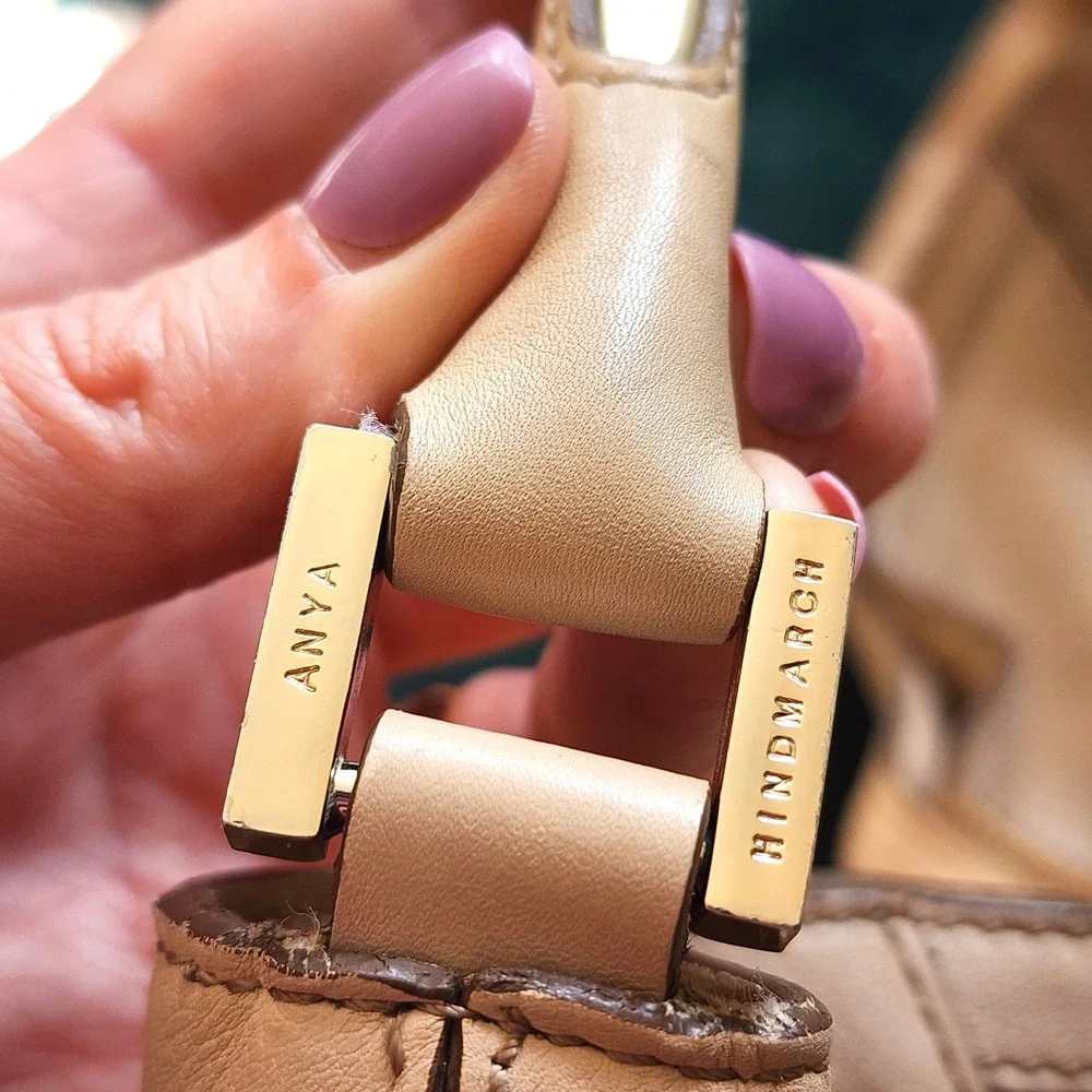 Anya Hindmarch anya hindmarch