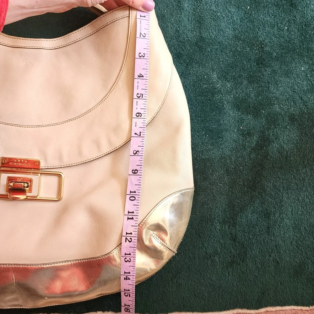 Anya Hindmarch anya hindmarch