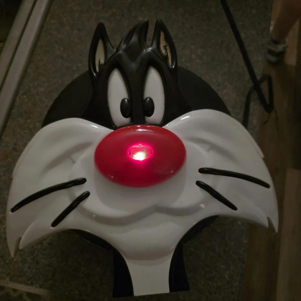 Salton looney tunes