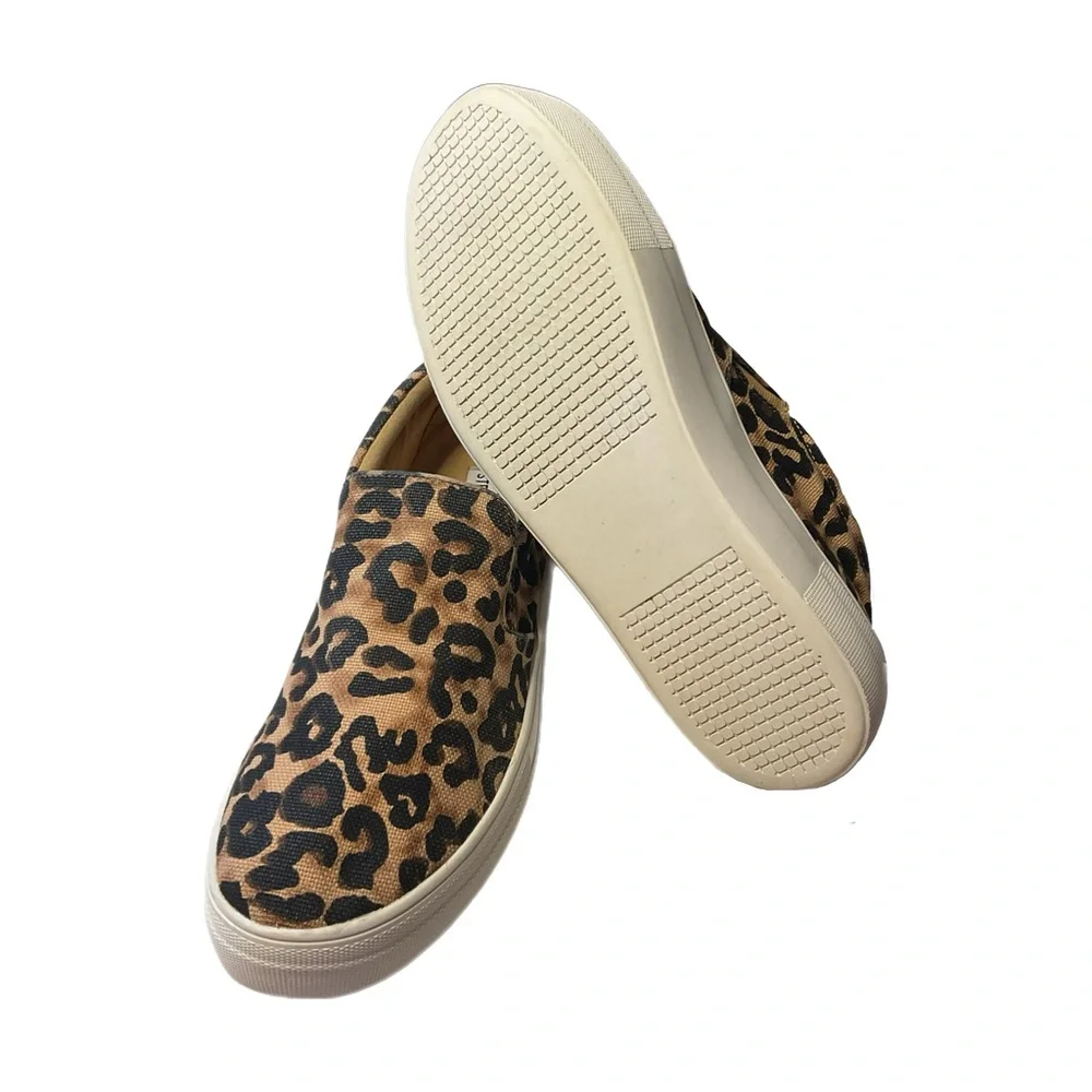 Steve Madden gills platform
