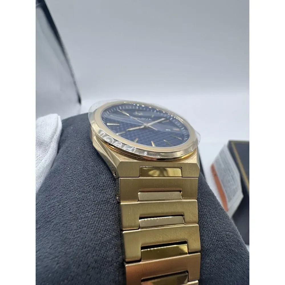 Bulova classic gold