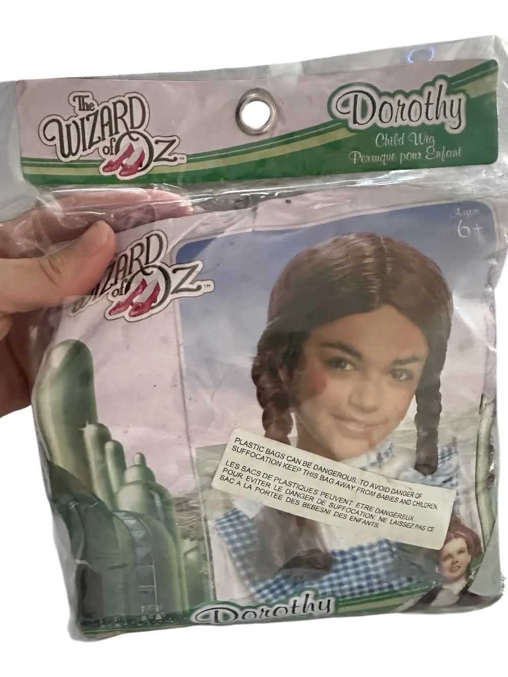Dorothy Wizard of Oz Child Sized Wig New in Bag