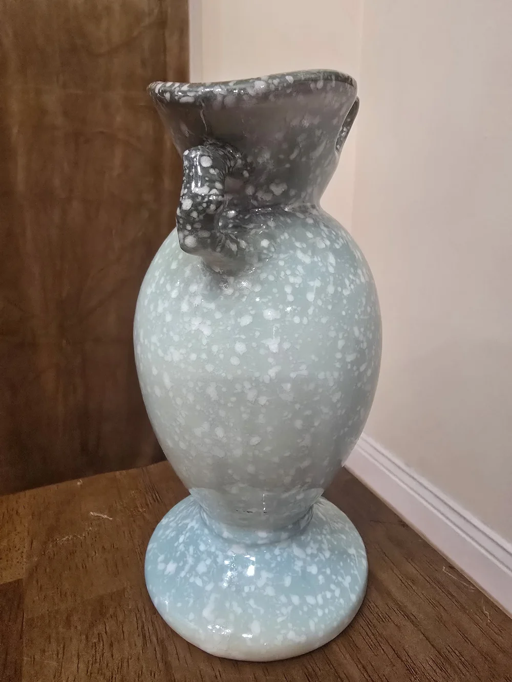 Hull Pottery this vintage
