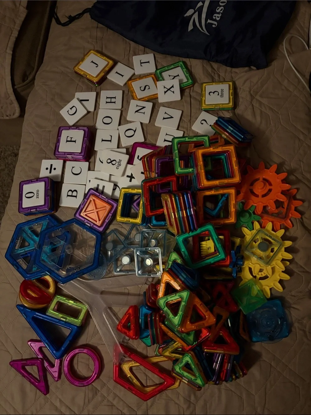 Magnetic Building Tile Set - Multicolor Creative Blocks