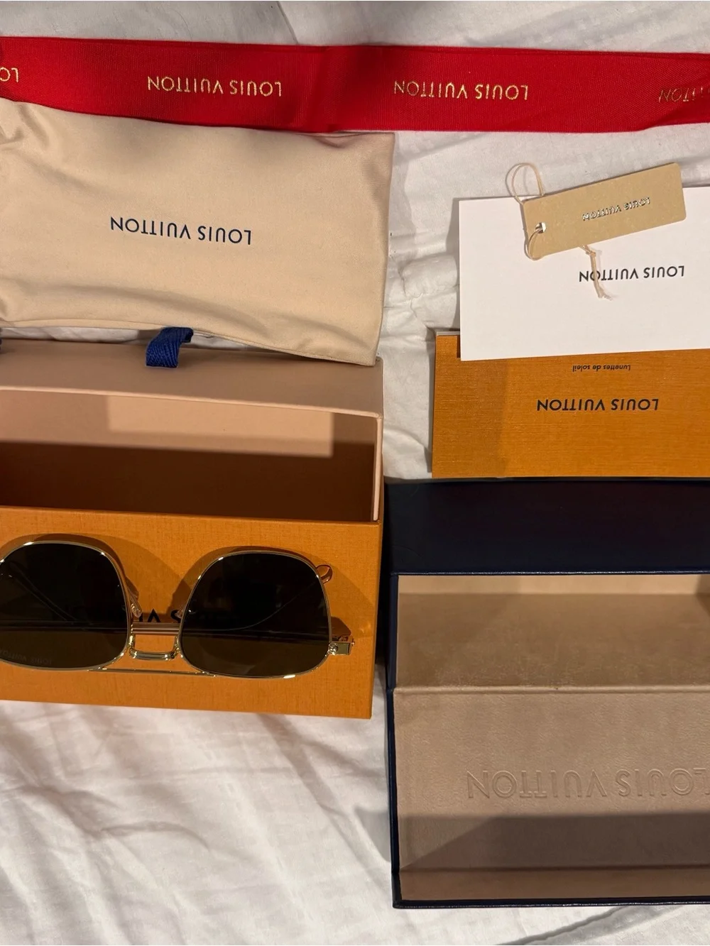 Louis Vuitton gold louis look