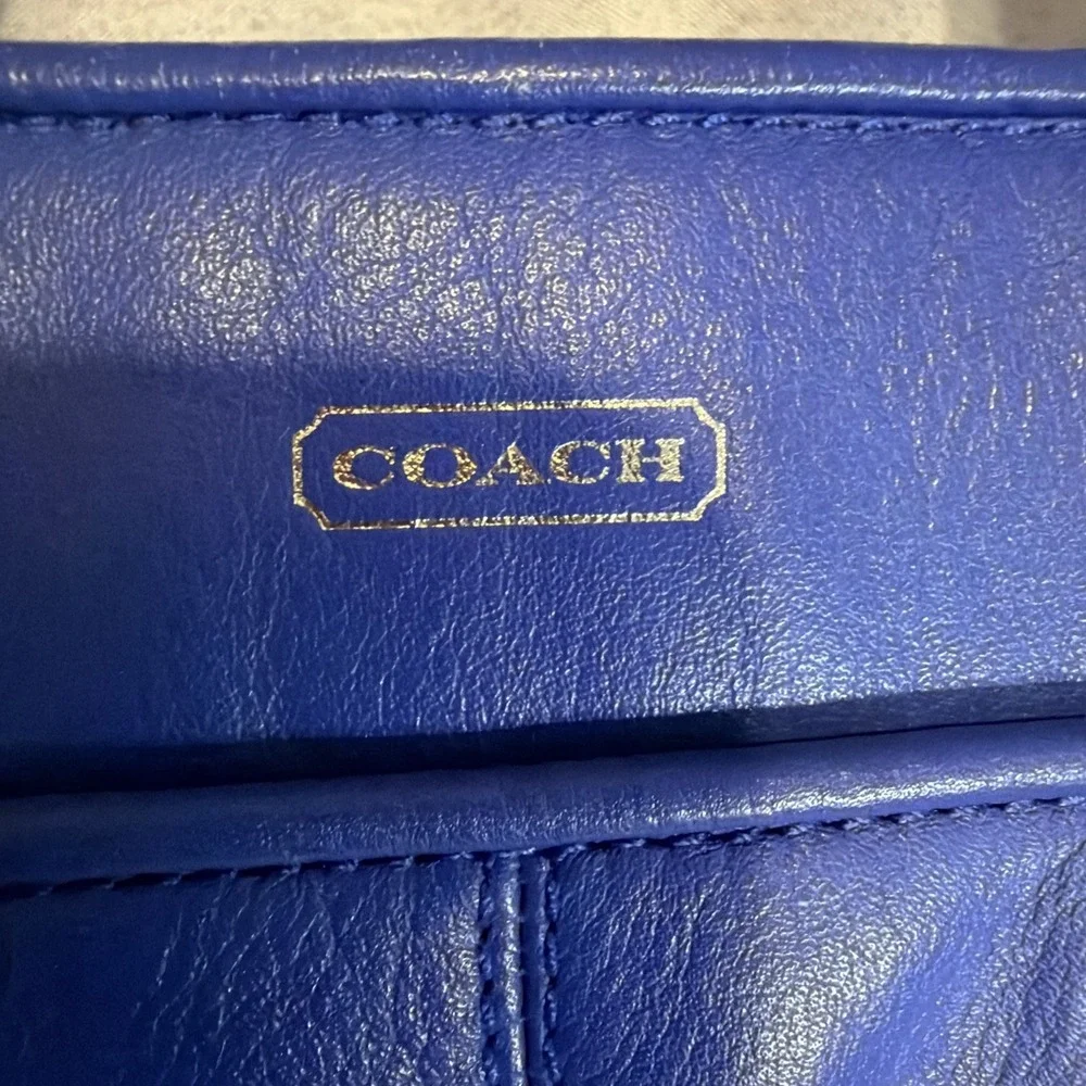 Coach no strap