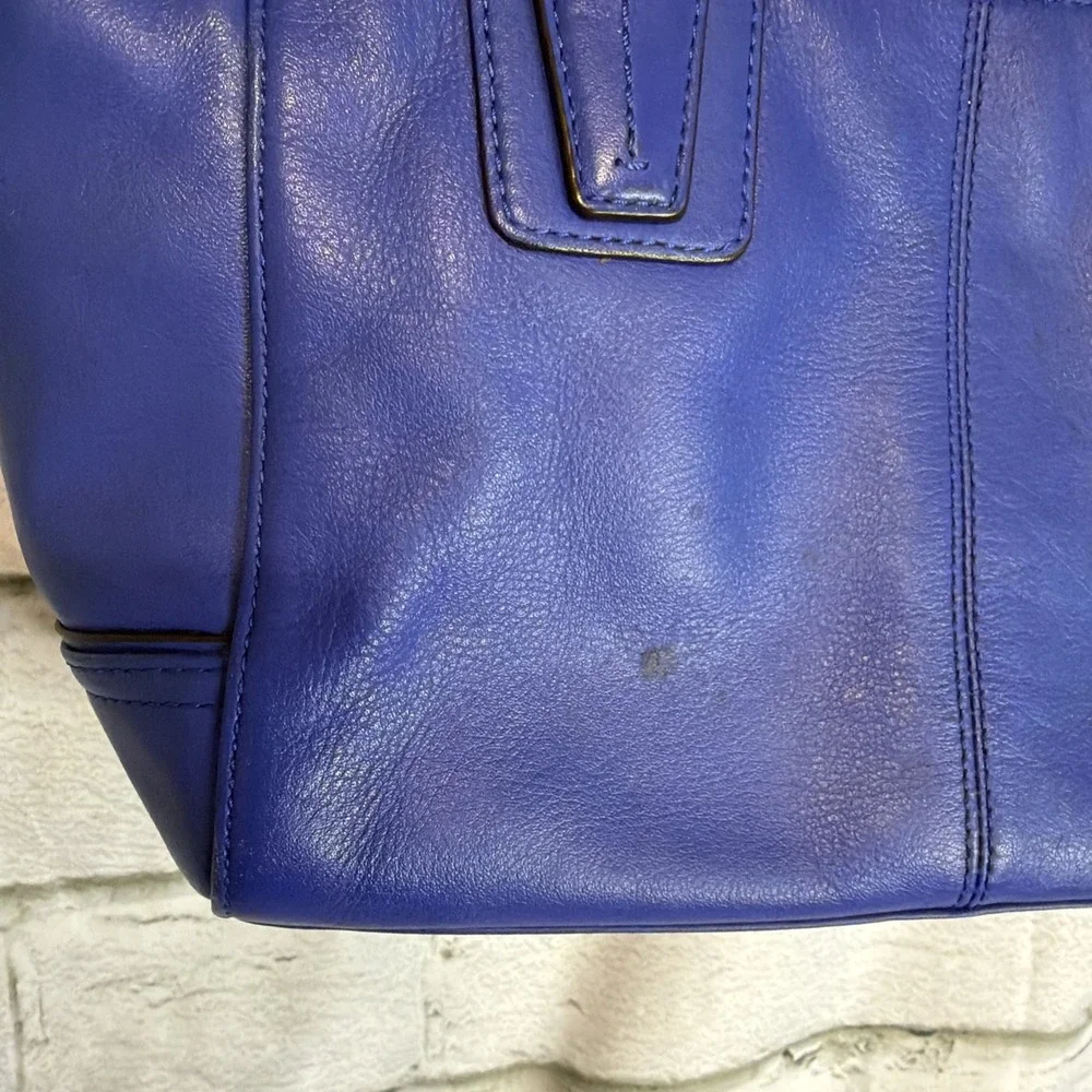 Coach no strap