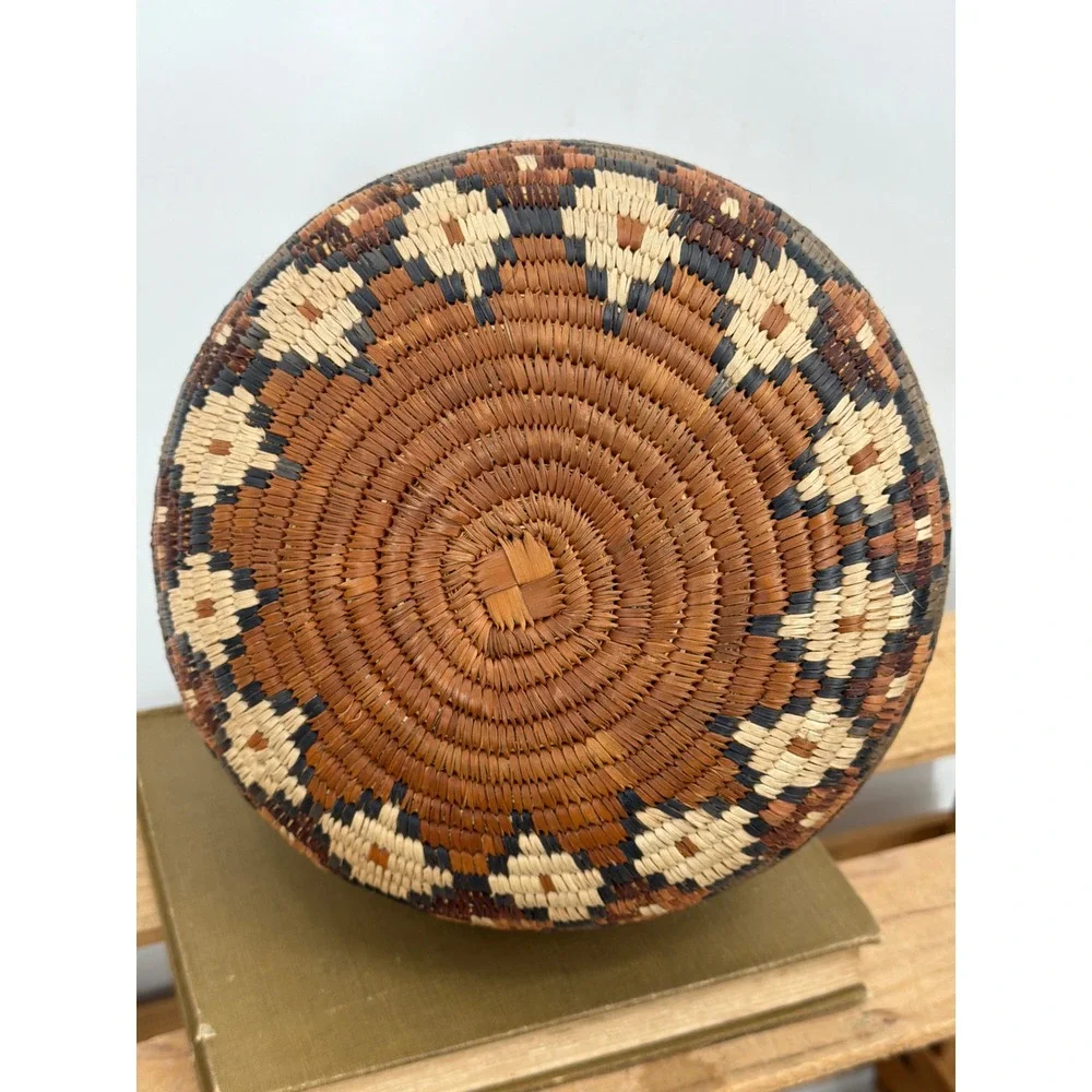 Handmade Zulu Basket Zandile Xulu South Africa‎ Woven Ukhamba Beer Basket Lidded