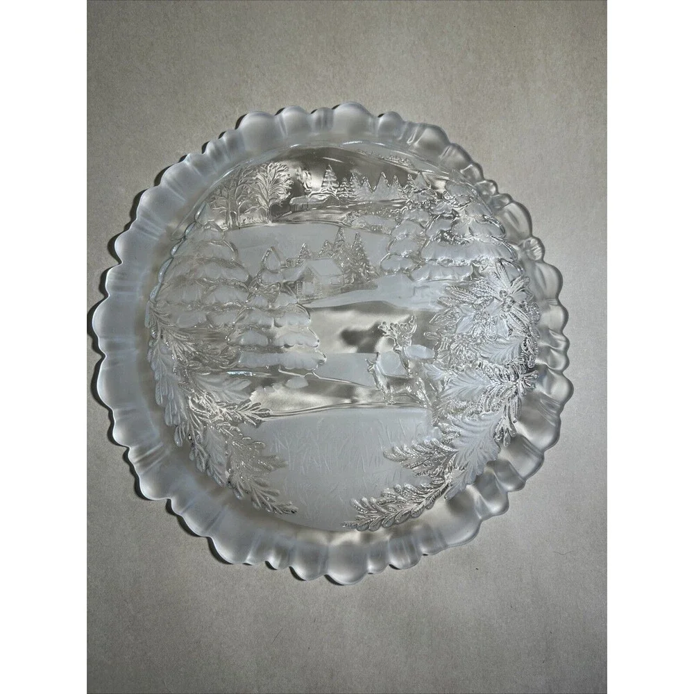 Mikasa Frosted Glass Serving Plate “Winter Dream” Deer/Cottage Scene Candy‎ Dish