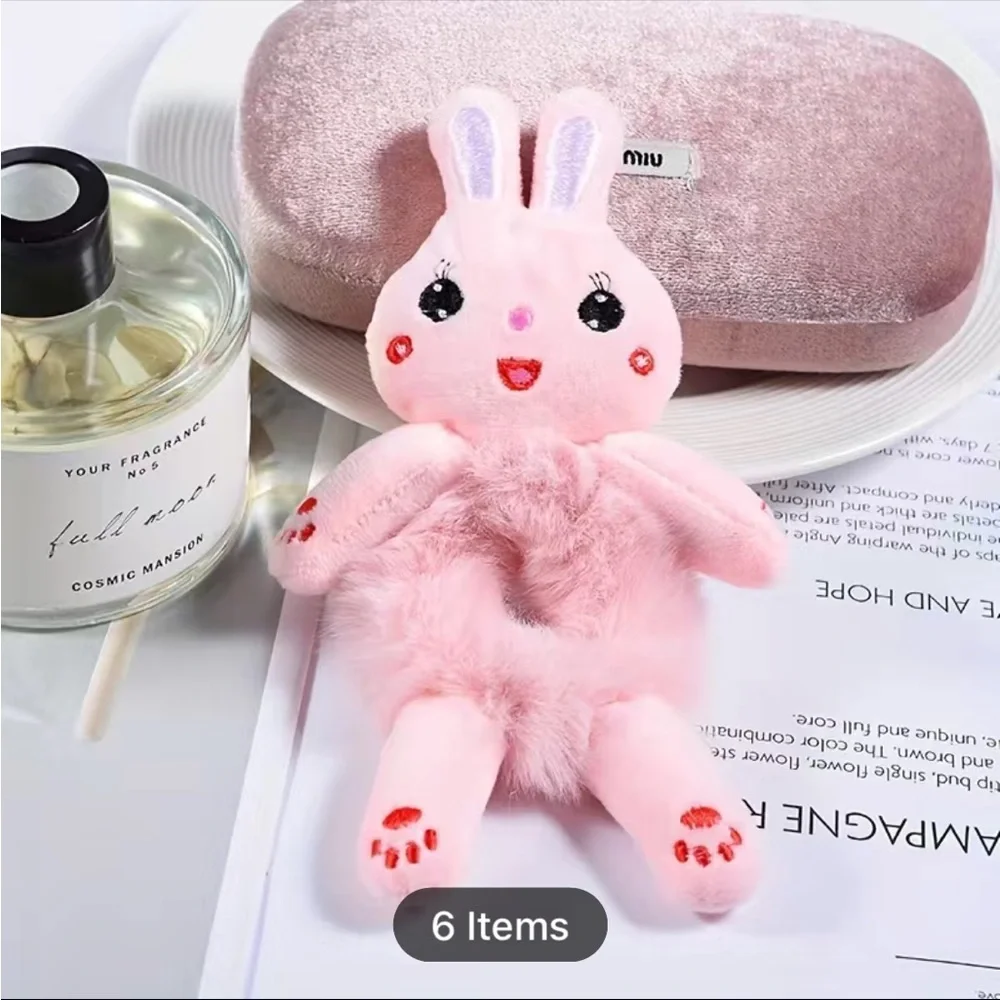 boutique. nib plush