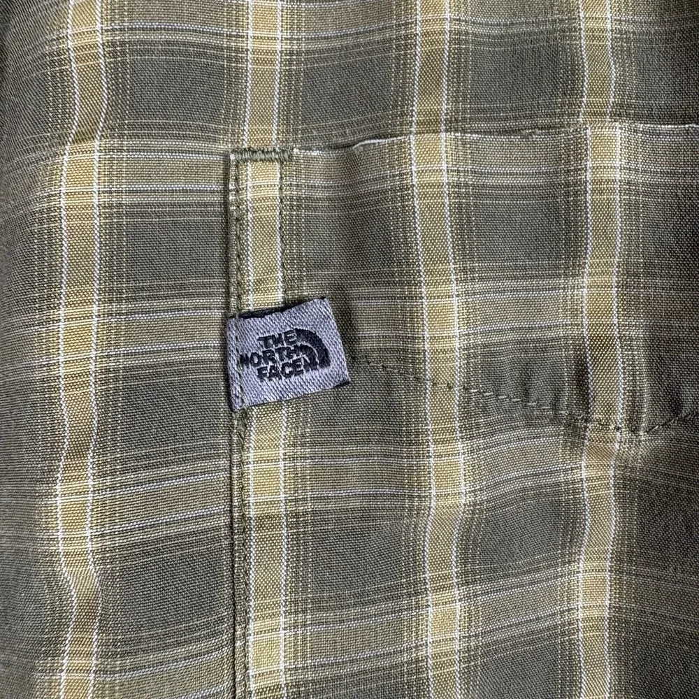The North Face Shirt Men M Olive Plaid Button‎ Hiking Grunge Workwear Distressed