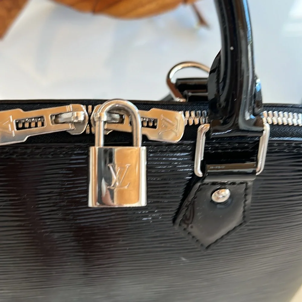 Louis Vuitton louis vuitton