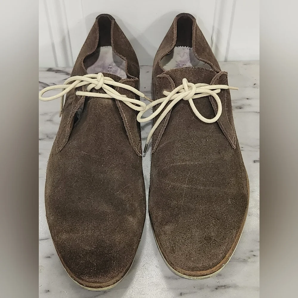 Ted Baker London ups size