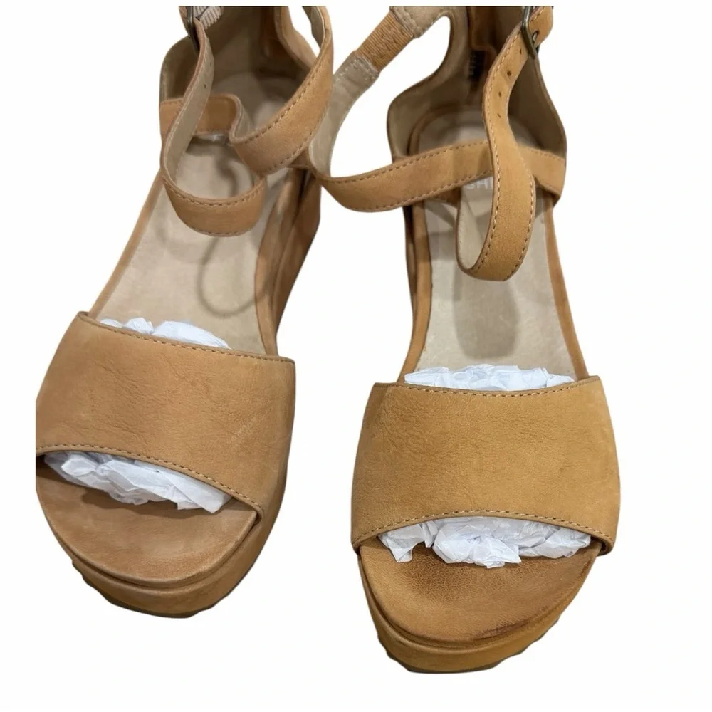Eileen Fisher eileen fisher