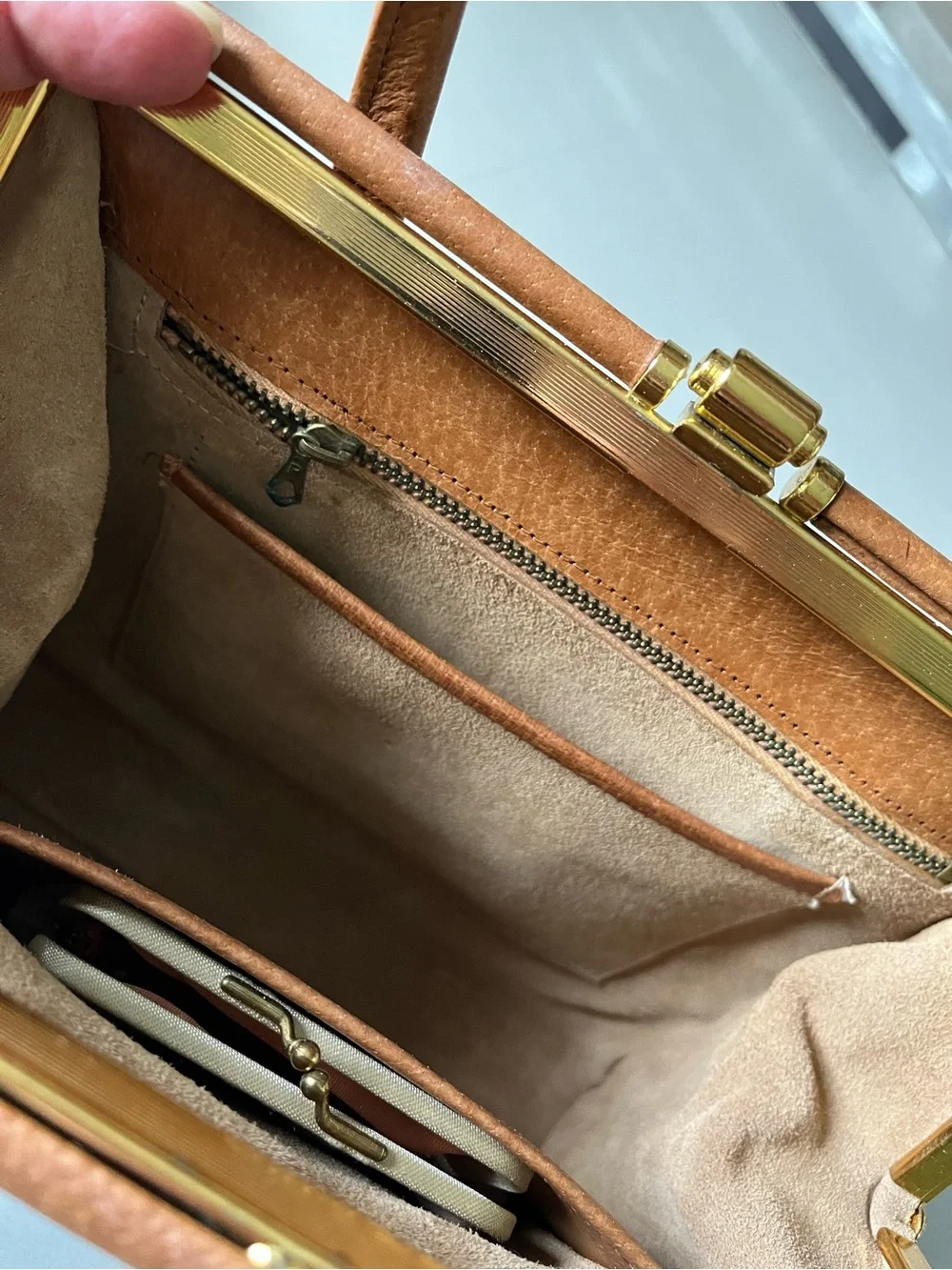 VINTAGE Classic Structured Brown Top-Handle Bag