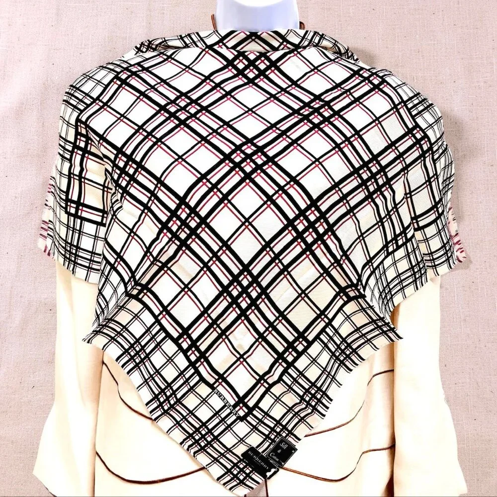 New Tag Men/Women   Burberry  Bandana /MiniScarf 23