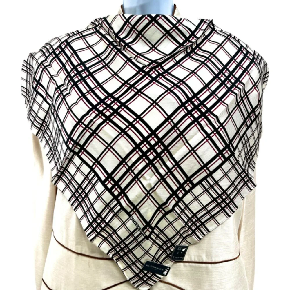 New Tag Men/Women   Burberry  Bandana /MiniScarf 23