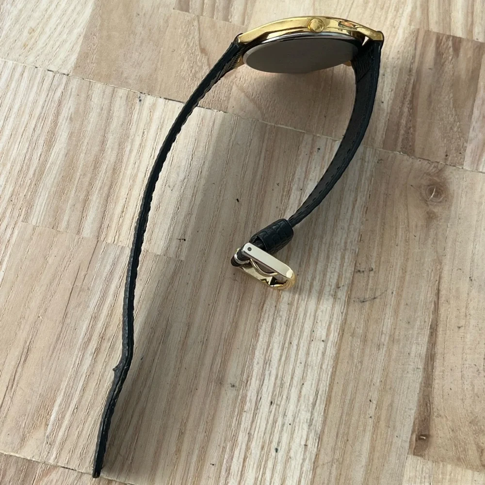 Citizen sleek quartz