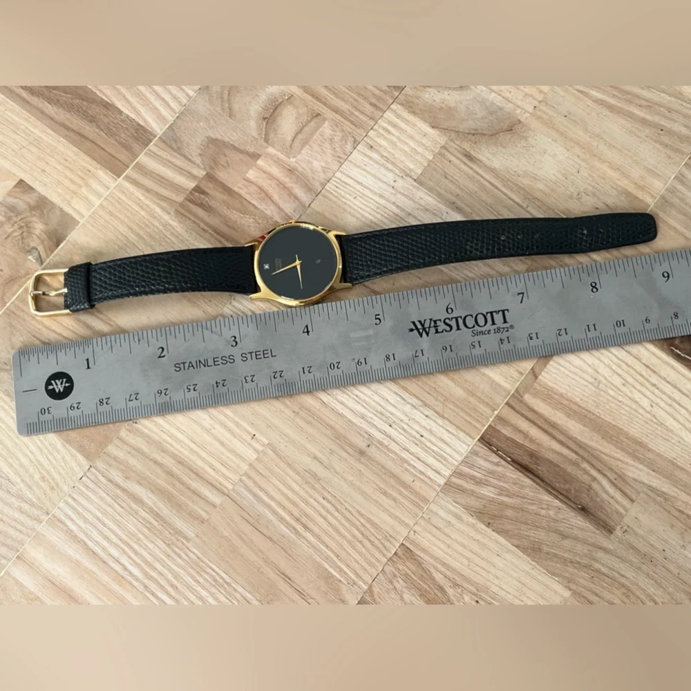 Citizen sleek quartz