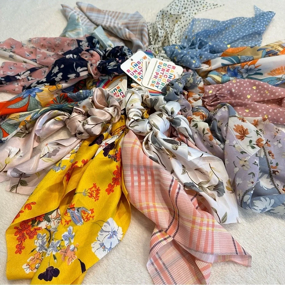 NWT Marta Scrunchie Bow Blue and Purple Floral Hair Tie