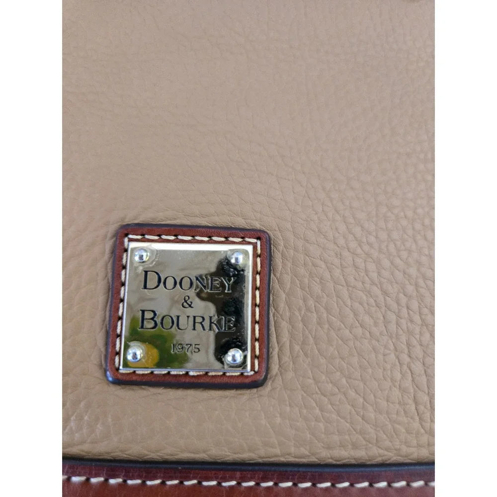 Dooney & Bourke great preowned