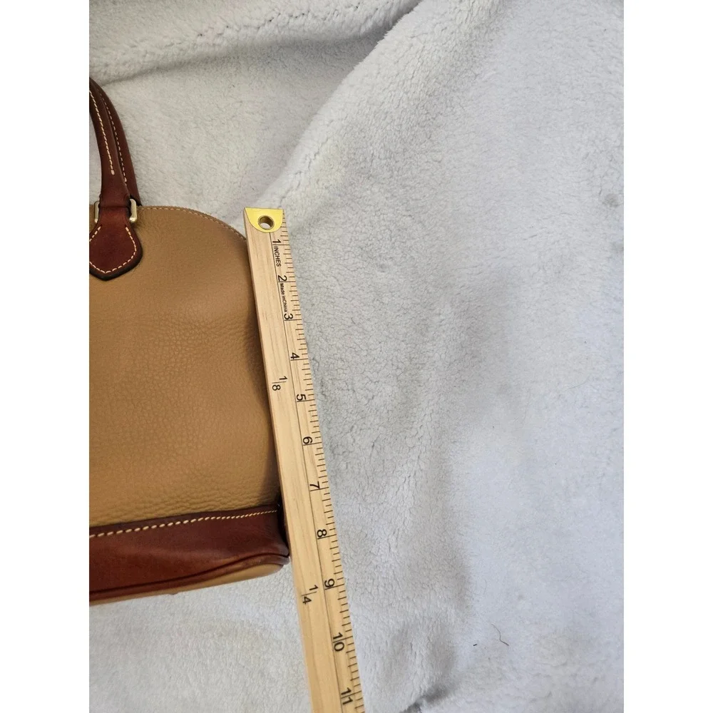Dooney & Bourke great preowned