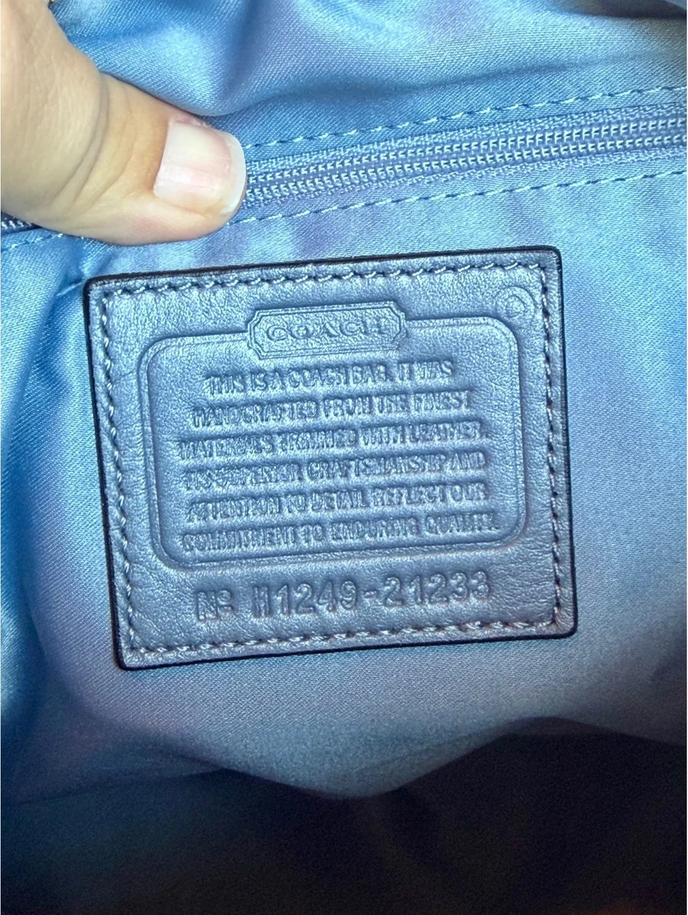 Coach zip art