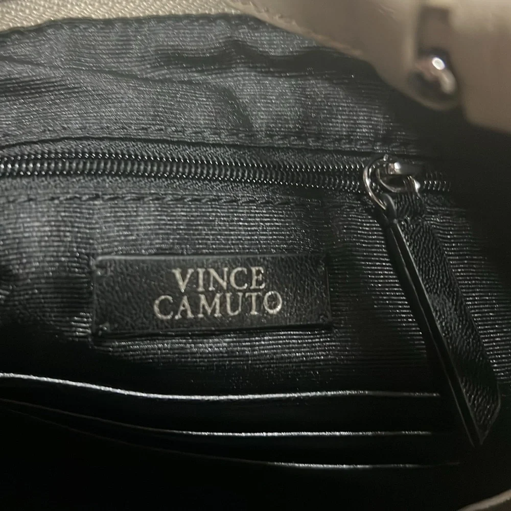 Vince Camuto vince camuto